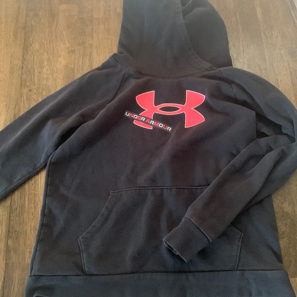 Girls Under Armour hoodie